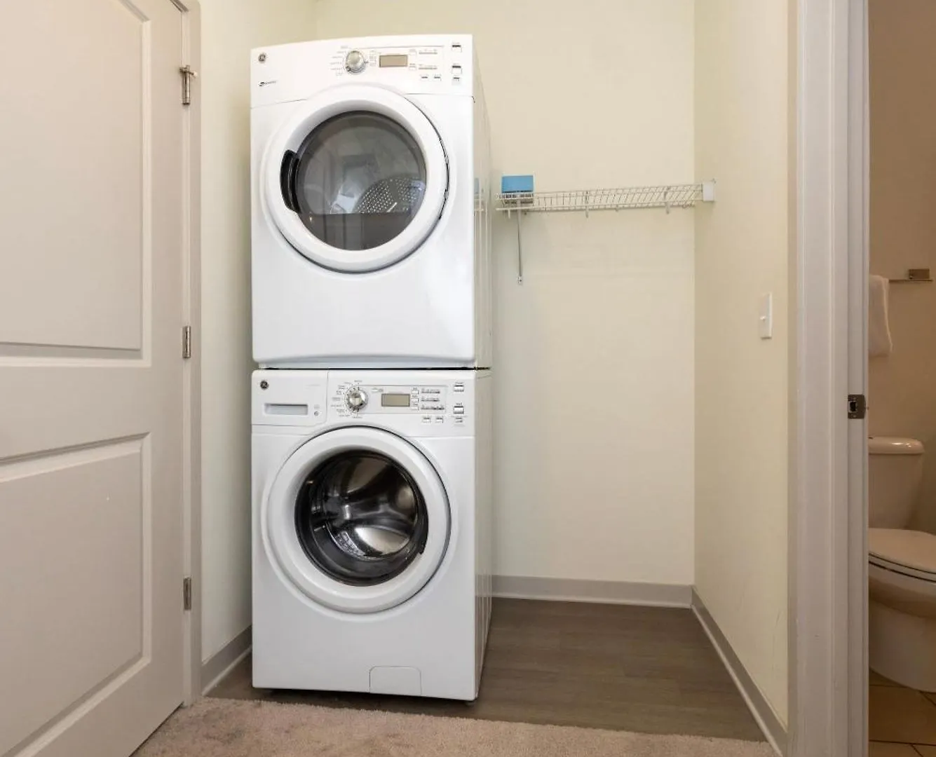 Stunning Nulu 1Br Cozysuites 05 Louisville Apartamento